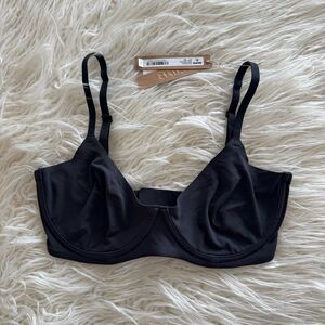 Skims Fits Everybody Unlined Demi Bra Onyx Size 32DD